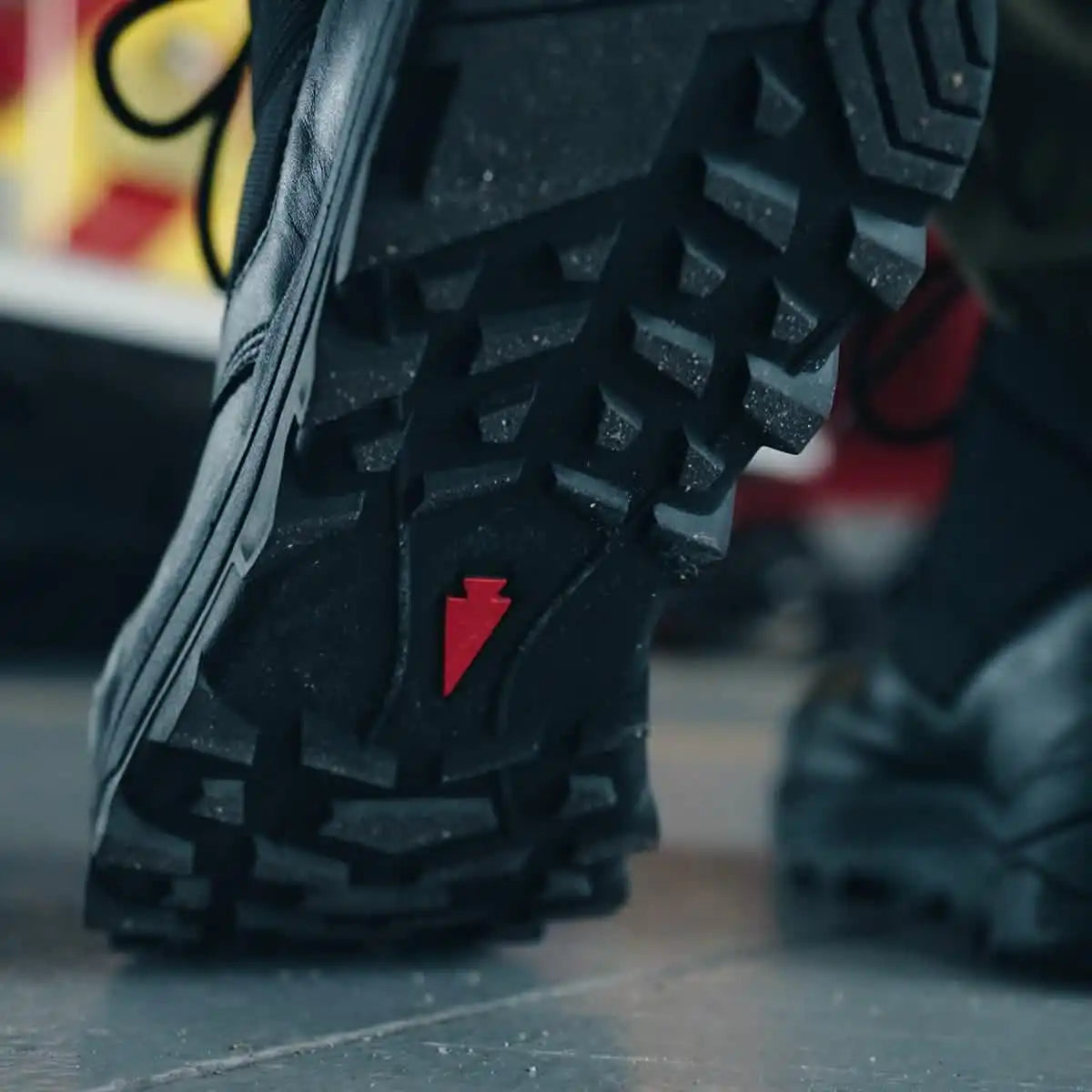 MACV-2 Safety Boot - 8" High Top