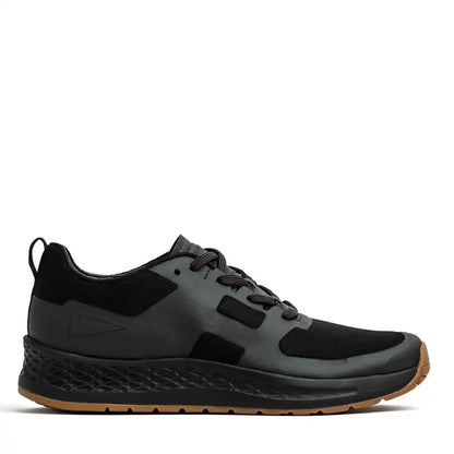 Women's Rough Runner - Black + Gum